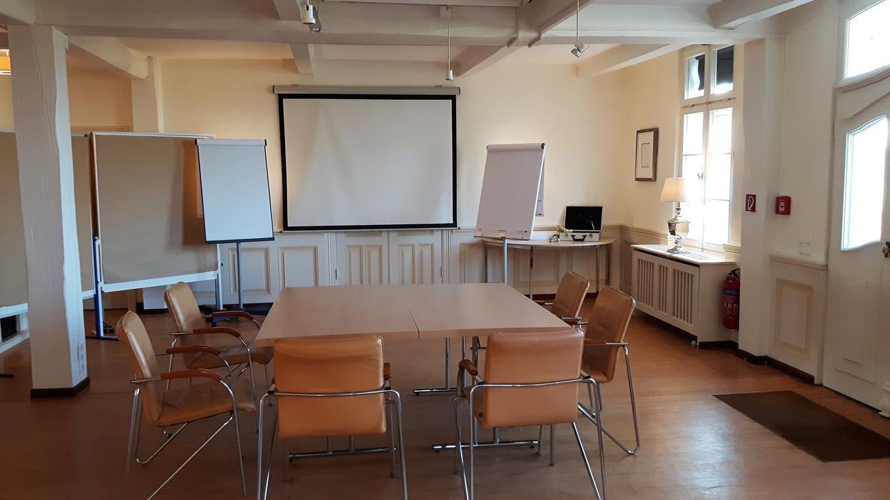 Landsitzhotel Und Seminarium Peterhof Hodorf Eksteriør bilde