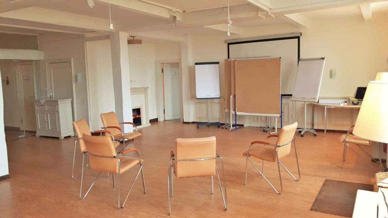 Landsitzhotel Und Seminarium Peterhof Hodorf Eksteriør bilde